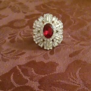 Elegant Silver and Red Gemstone Ring